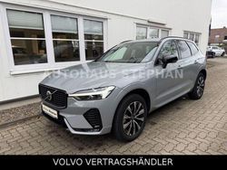 Grau Gebraucht 2023 Volvo XC60 Plus SUV | 39.890 € (Fairer Preis)