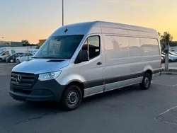 Silber Gebraucht 2019 Mercedes Sprinter Van | 17.990 € (Fairer Preis)