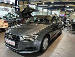 Grau Gebraucht 2019 Audi A3 Sport Limousine | 15.490 € (Superpreis)