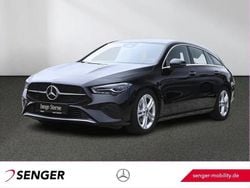 Unilack nachtschwarz Gebraucht 2024 Mercedes CLA180 Shooting Brake Kombi | 28.970 € (Guter Preis)