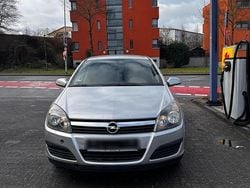 Silber Gebraucht 2007 Opel Astra Kleinwagen | 1.400 € (Guter Preis)