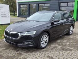 Schwarz metallic Gebraucht 2022 Skoda Octavia Style Kombi | 23.500 € (Guter Preis)