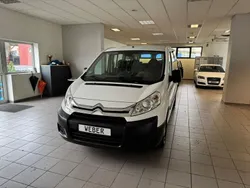 Weiß Gebraucht 2013 Citroën Jumpy Attraction Van / Kleinbus | 6.400 € (Etwas zu teuer)