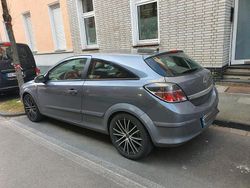 Gebraucht 2006 Opel Astra Coupé | 800 € (Guter Preis)