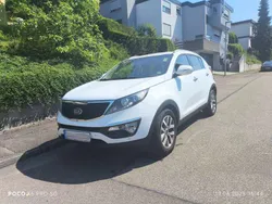 Weiß Gebraucht 2015 Kia Sportage DREAM-TEAM Edition SUV | 12.000 € (Teuer)