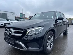 Ung. schwarz unilack Gebraucht 2018 Mercedes GLC220 AMG line SUV | 21.800 € (Fairer Preis)