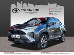 Grau Gebraucht 2024 Toyota Yaris Cross Team SUV | 27.490 € (Fairer Preis)