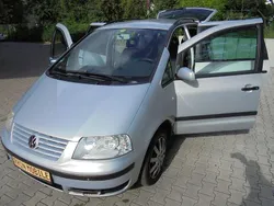 Silber Gebraucht 2002 VW Sharan Van / Kleinbus | 2.850 € (Fairer Preis)