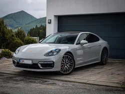 Grau Gebraucht 2022 Porsche Panamera 4S Limousine | 127.990 €