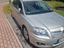 Silber Gebraucht 2006 Toyota Avensis Limousine | 4.150 € (Fairer Preis)