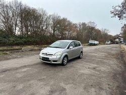 Silber Gebraucht 2006 Toyota Corolla Verso Van / Kleinbus | 3.300 € (Guter Preis)