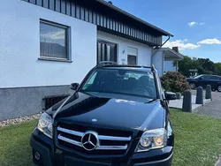 Schwarz Gebraucht 2008 Mercedes GLK280 SUV | 14.800 €