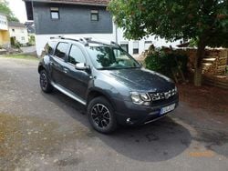Grau Gebraucht 2016 Dacia Duster Prestige SUV | 7.700 € (Guter Preis)