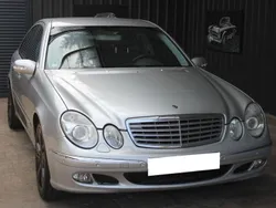 Silber Gebraucht 2004 Mercedes E240 Limousine | 4.290 € (Superpreis)