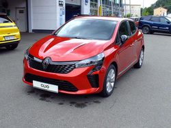Rot Neu 2025 Renault Clio V Evolution Limousine | 24.300 € (Etwas zu teuer)