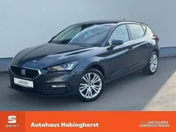 Magnetic grau Gebraucht 2024 Seat Leon ST Style Kombi | 25.590 € (Fairer Preis)