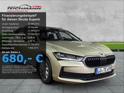 Gelb Gebraucht 2024 Skoda Superb Essence Kombi | 39.980 €