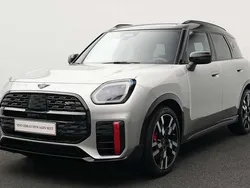 Grau Gebraucht 2024 Mini John Cooper Works Countryman SUV | 44.988 € (Guter Preis)