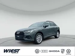 Nanograu metallic Gebraucht 2024 Audi Q3 Advanced Plus SUV | 52.450 €