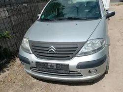 Silber Gebraucht 2006 Citroën C3 Kleinwagen | 2.500 € (Teuer)