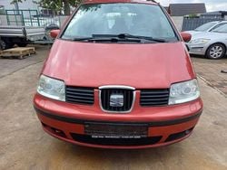 Rot Gebraucht 2000 Seat Alhambra Van / Kleinbus | 1.500 € (Fairer Preis)