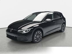 Metallic Gebraucht 2024 VW Golf VIII Life | 27.460 € (Teuer)