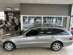 Schwarz Gebraucht 2009 Mercedes E200 Kombi | 4.990 € (Guter Preis)