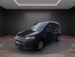 Blau Gebraucht 2023 VW Caddy Van / Kleinbus | 24.950 € (Fairer Preis)