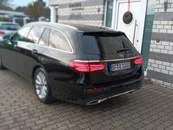 Schwarz Gebraucht 2020 Mercedes E220 Limousine | 28.900 € (Superpreis)