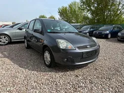 Grau Gebraucht 2007 Ford Fiesta Kleinwagen | 3.490 € (Etwas zu teuer)