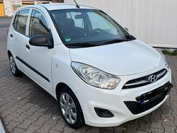 Weiß Gebraucht 2011 Hyundai i10 Edition Kleinwagen | 2.400 € (Guter Preis)