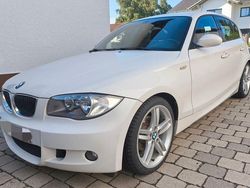 Weiß Gebraucht 2009 BMW 118 M Sport Kleinwagen | 7.490 € (Teuer)