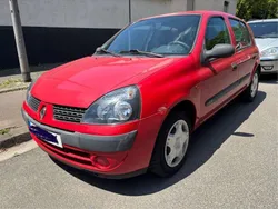 Rot Gebraucht 2002 Renault Clio II Kleinwagen | 1.200 € (Guter Preis)