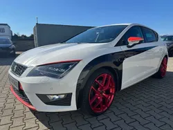 Weiß Gebraucht 2014 Seat Leon FR Limousine | 10.990 € (Fairer Preis)