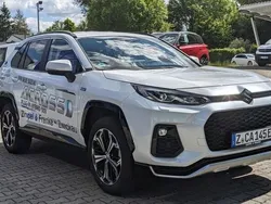 Platinum white pearl metallic Gebraucht 2024 Suzuki Across Comfort+ SUV | 49.890 € (Fairer Preis)