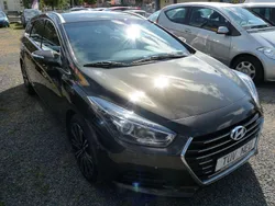 Gebraucht 2017 Hyundai i40 Premium Kombi | 10.700 € (Fairer Preis)