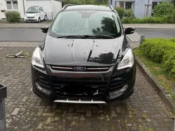 Schwarz Gebraucht 2016 Ford Kuga Individual SUV | 13.000 € (Fairer Preis)