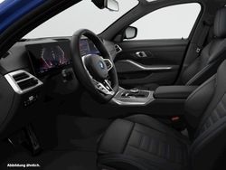 Blau Gebraucht 2024 BMW 330e Kombi | 53.936 €