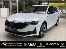 Moonweiss metallic Neu 2025 Skoda Octavia SportLine Kombi | 41.990 € (Teuer)