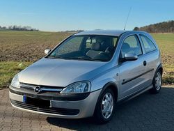 Silber Gebraucht 2003 Opel Corsa Kleinwagen | 2.100 € (Fairer Preis)