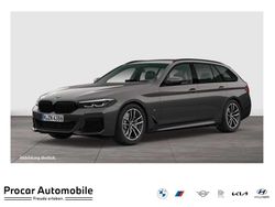Grau Gebraucht 2021 BMW 520 M Sport Kombi | 33.480 € (Fairer Preis)