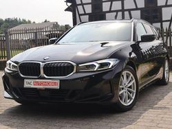 Saphirschwarz Gebraucht 2023 BMW 318 Sport Line Kombi | 27.490 € (Fairer Preis)