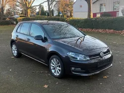 Grau Gebraucht 2015 VW Golf VII LOUNGE Limousine | 12.000 € (Fairer Preis)