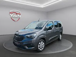 Moonstone grey Gebraucht 2022 Opel Combo Life Elegance Van / Kleinbus | 21.990 € (Etwas zu teuer)