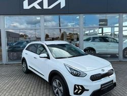 (ud) schneeweiss Gebraucht 2021 Kia Niro Vision SUV | 17.990 € (Fairer Preis)