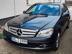Grau Gebraucht 2010 Mercedes C200 Avantgarde Limousine | 6.000 € (Fairer Preis)