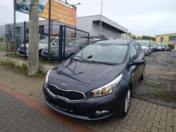 Grau Gebraucht 2015 Kia Ceed Sportswagon Edition 7 Kombi | 7.990 € (Fairer Preis)