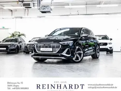 Brillantschwarz Gebraucht 2022 Audi e-tron Sport SUV | 43.515 € (Superpreis)