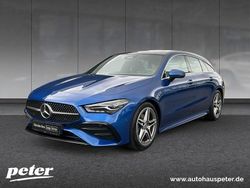 Metalliclack spektralblau Gebraucht 2024 Mercedes CLA180 Shooting Brake Premium Kombi | 33.790 €