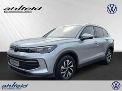 Oyster silber Neu 2025 VW Tiguan Life SUV | 42.920 € (Fairer Preis)